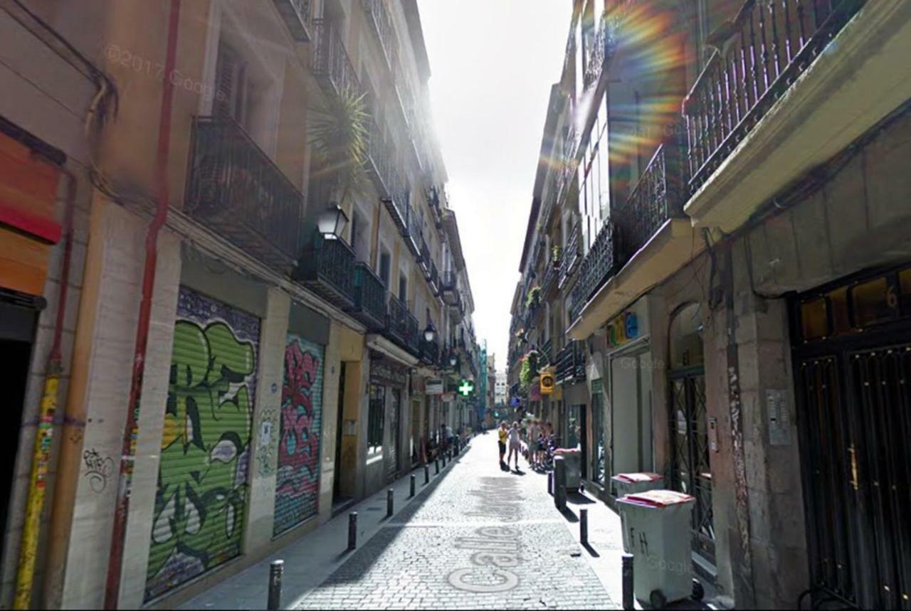 Atico En El Centro De Madrid - Calle Jardines Екстер'єр фото